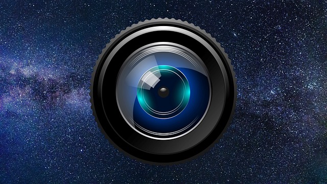 lens-5164632_640.jpg
